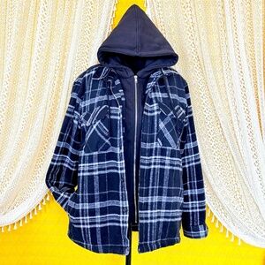 Zara Men's Heavyweight Black Plaid Hooded Flannel Jacket w/Quilted Lining Size M